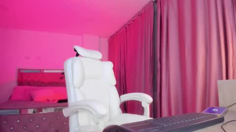 isis online show from January 17, 3:00 am