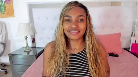 Vanessa online show from May 12, 11:40 am