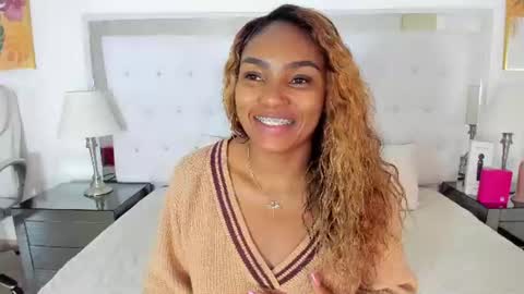 Vanessa online show from June 19, 11:36 am