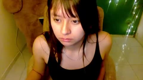 islarose764504 online show from June 18, 1:37 pm