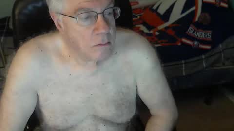 islesman22 online show from April 24, 9:23 am