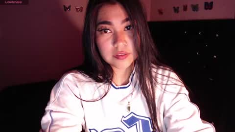 isabella p online show from May 14, 5:47 am