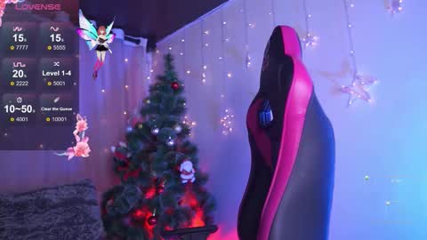 ISSA  online show from December 3, 7:45 pm