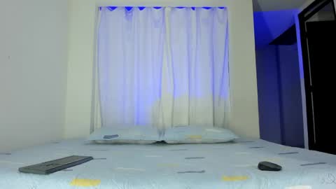 Isabella  online show from April 13, 7:14 am