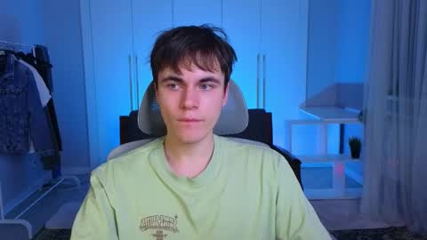 Maks online show from February 17, 1:42 pm