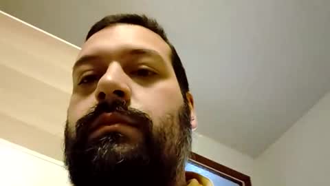 italianbigboy932 online show from April 5, 10:34 am