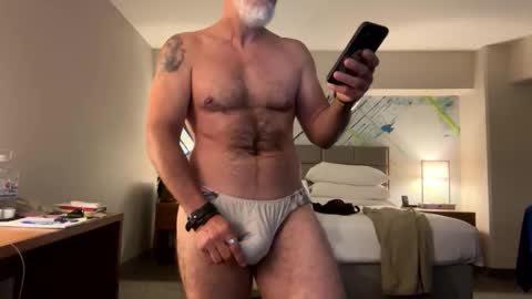 Snapshot of italiankingstripper chatting on May 21, 6:26 pm italiankingstripper online show from May 21, 6:26 pm