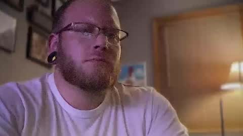 italianstlln515 online show from January 19, 3:32 am