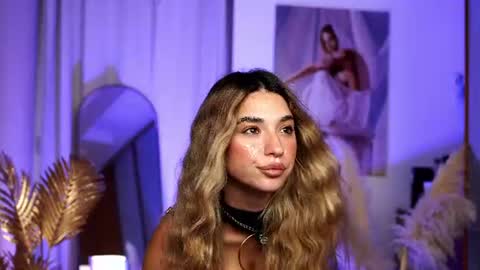 Snapshot of italy_baby chatting on June 17, 7:37 pm italy_baby online show from June 17, 7:37 pm