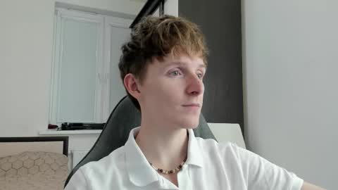 Ethan online show from November 26, 5:03 pm