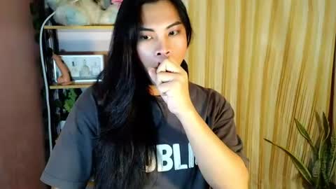 its_chloe20 online show from June 15, 7:49 pm