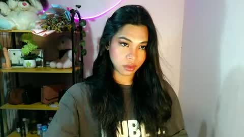 its_chloe20 online show from June 29, 12:16 pm
