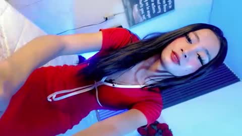 its_me_luna1111 online show from February 15, 10:58 am