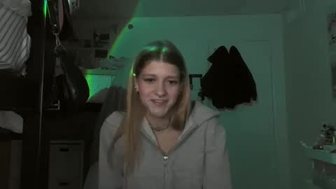 Snapshot of itsalexlove chatting on January 26, 4:09 am Alex Love online show from January 26, 4:09 am