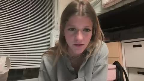 Snapshot of itsalexlove chatting on March 2, 4:17 am Alex Love online show from March 2, 4:17 am