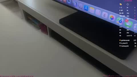 Snapshot of itsavaya chatting on July 3, 12:44 pm Avaya Jade online show from July 3, 12:44 pm