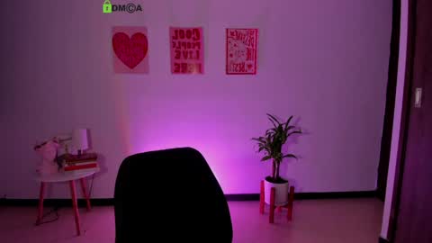 camill online show from April 4, 1:37 am