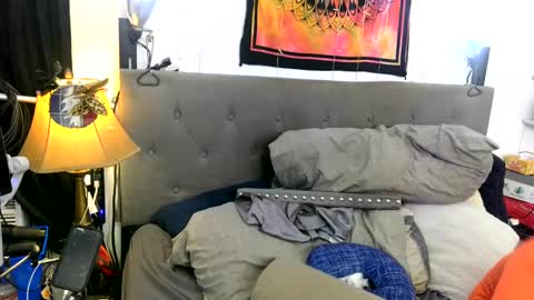 Boo Faux online show from January 15, 4:25 am