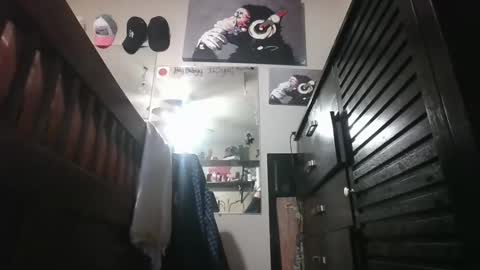 itsdannibaby online show from May 31, 7:37 pm