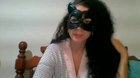 Snapshot of itslilithsmile chatting on July 16, 6:25 pm itslilithsmile online show from July 16, 6:25 pm