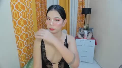 Snapshot of itsmearianne chatting on July 20, 12:40 pm itsmearianne online show from July 20, 12:40 pm