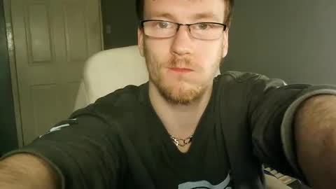 itsnotliam834 online show from October 1, 2:28 am