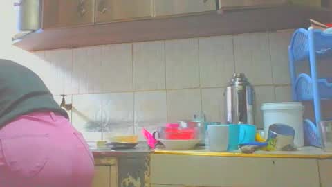 Queen blacq online show from September 18, 7:10 am