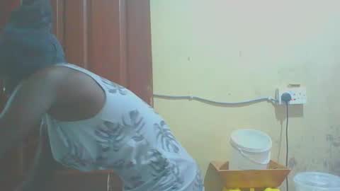 Queen blacq online show from October 13, 8:47 am