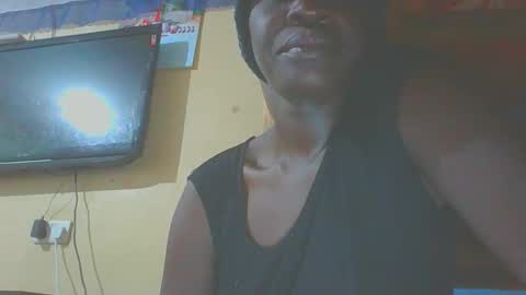 Queen blacq online show from October 14, 6:36 am