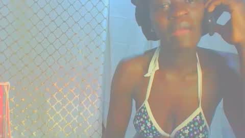 Queen blacq online show from October 23, 8:35 am