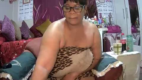 Snapshot of itumeleng74 chatting on January 11, 7:19 pm itumeleng74 online show from January 11, 7:19 pm