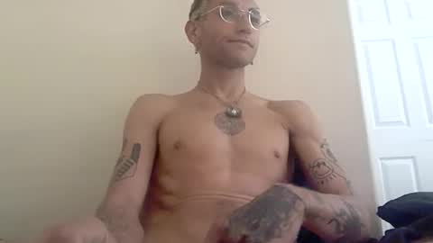 Itz Ocelo online show from April 27, 10:41 pm