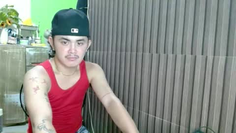 itzme_dex online show from May 11, 3:51 pm