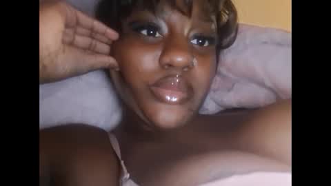 itzmocha online show from September 22, 2:35 am