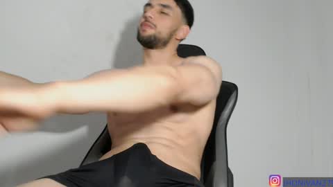 ivanhot279 online show from December 12, 10:31 pm