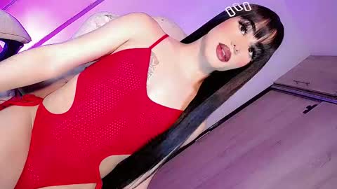 Snapshot of ivannahot23 chatting on September 13, 7:52 am ivannahot23 online show from September 13, 7:52 am