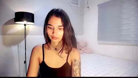 Snapshot of ivaxcx chatting on December 8, 10:47 pm Ann online show from December 8, 10:47 pm