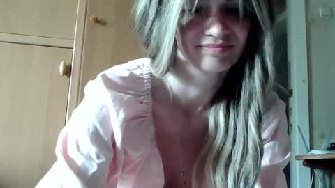 Snapshot of ivetta911 chatting on June 29, 11:54 am ivetta911 online show from June 29, 11:54 am