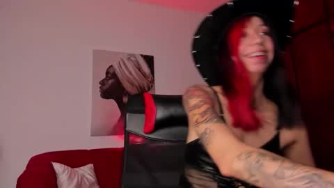 Ivonne  online show from December 16, 2:33 pm