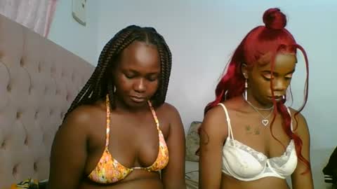 ivory_mae online show from July 19, 4:27 am