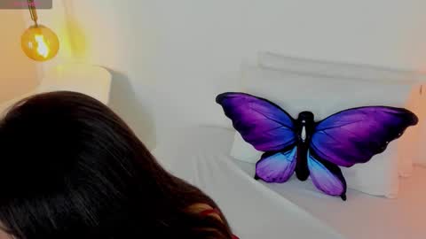 Snapshot of ivyblackk chatting on January 17, 11:59 am Ivy online show from January 17, 11:59 am