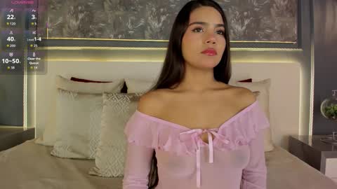 ivyellis online show from December 15, 11:25 am