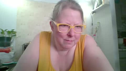 ivyjane3522 online show from May 23, 10:30 am