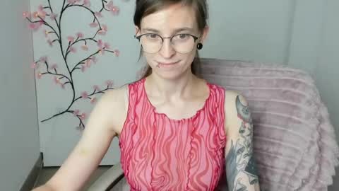 Ivy online show from July 26, 2:46 pm