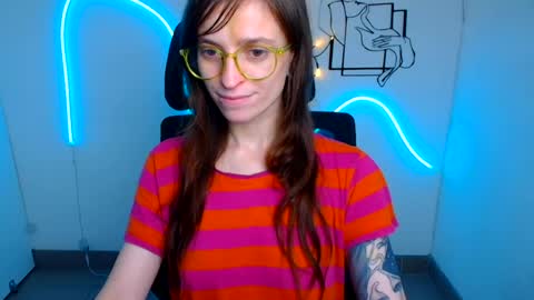 Ivy online show from August 5, 6:44 pm