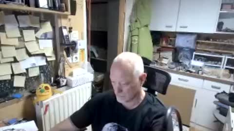 iwalknaked online show from July 18, 7:06 pm