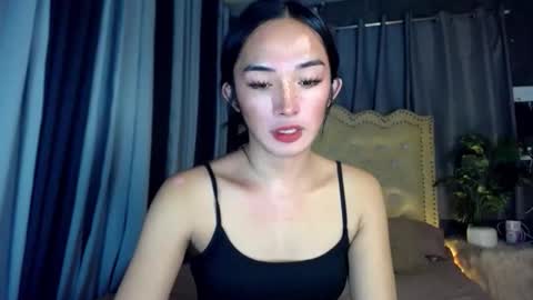 iwillcum4u_ online show from March 17, 1:47 pm