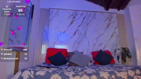 izamar online show from July 11, 3:20 am