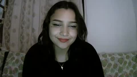 izzy_32 online show from February 1, 8:02 am