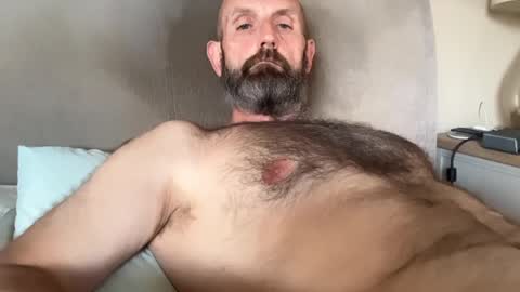 Snapshot of izzysboytoy1 chatting on June 25, 6:23 pm izzysboytoy1 online show from June 25, 6:23 pm